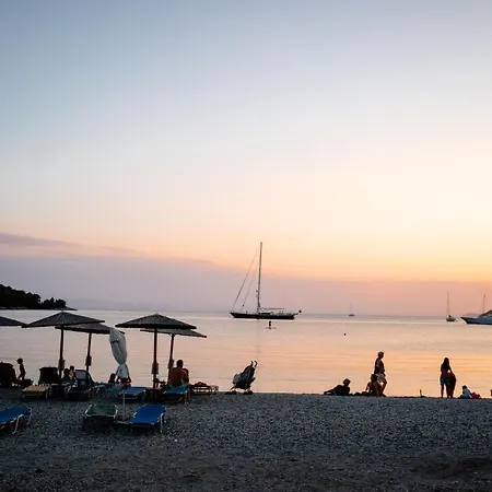 فيلة Skopelos Country *