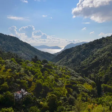 Skopelos Country * Panormos (Skopelos)
