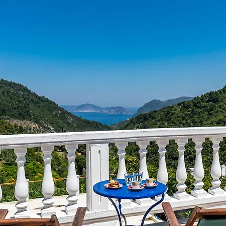 Skopelos Country Villa *